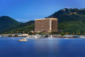 Grand Metro Park Bay Hotel